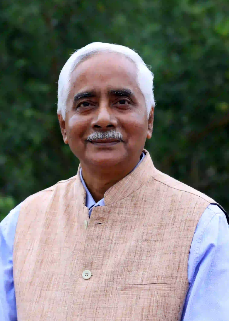 Saumitra Das portrait